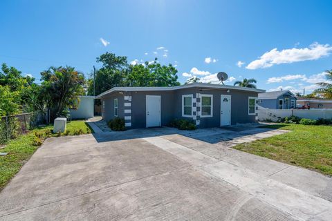 A home in Lake Worth