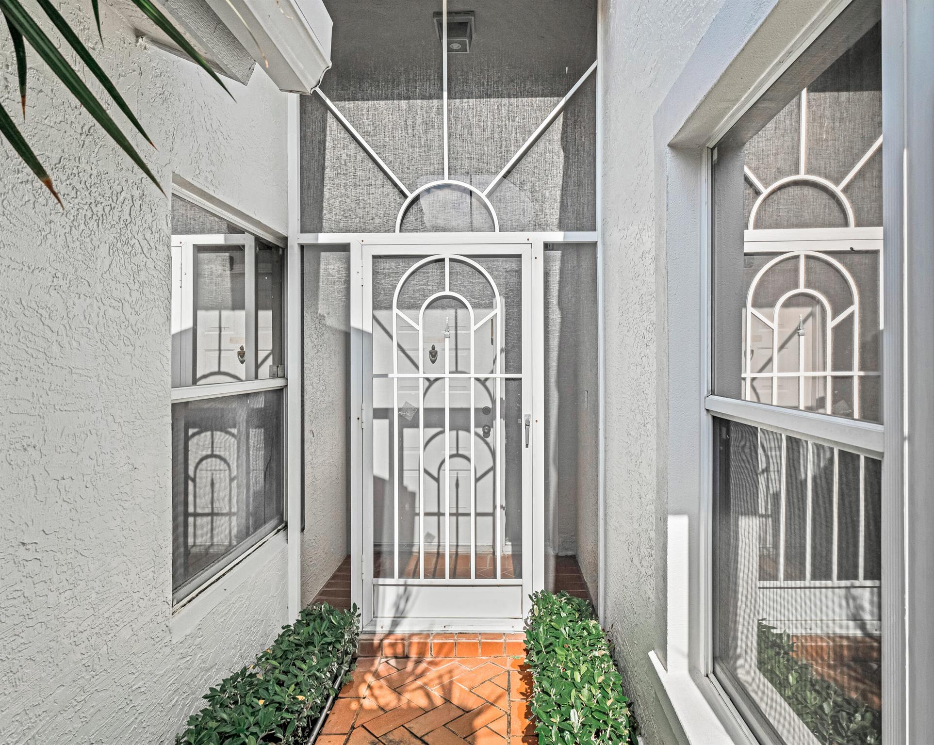 7559 Seafoam Court