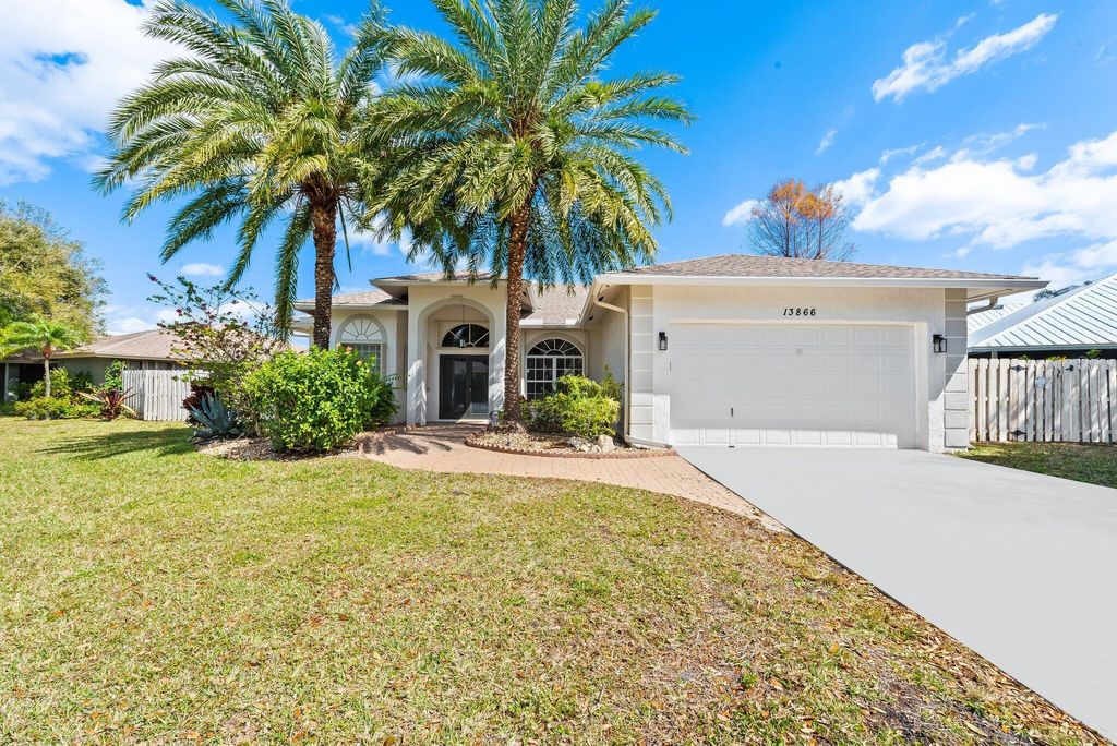 Photo of 13866 Geranium Place, Wellington, FL 33414 (MLS # R10941397)