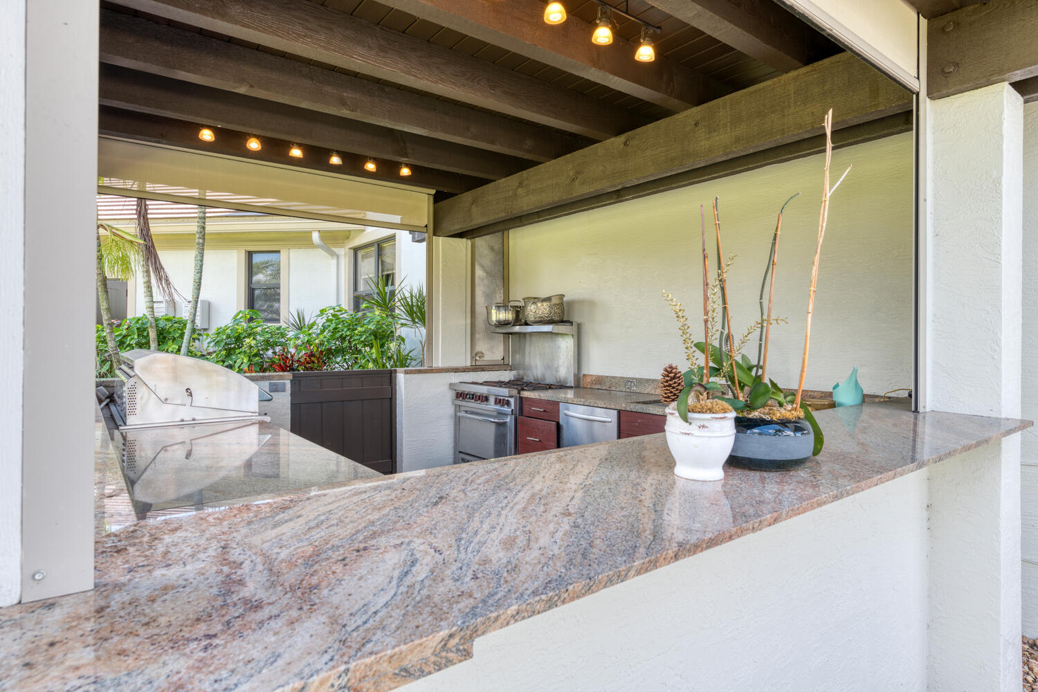 PALM BEACH POINT - Residential