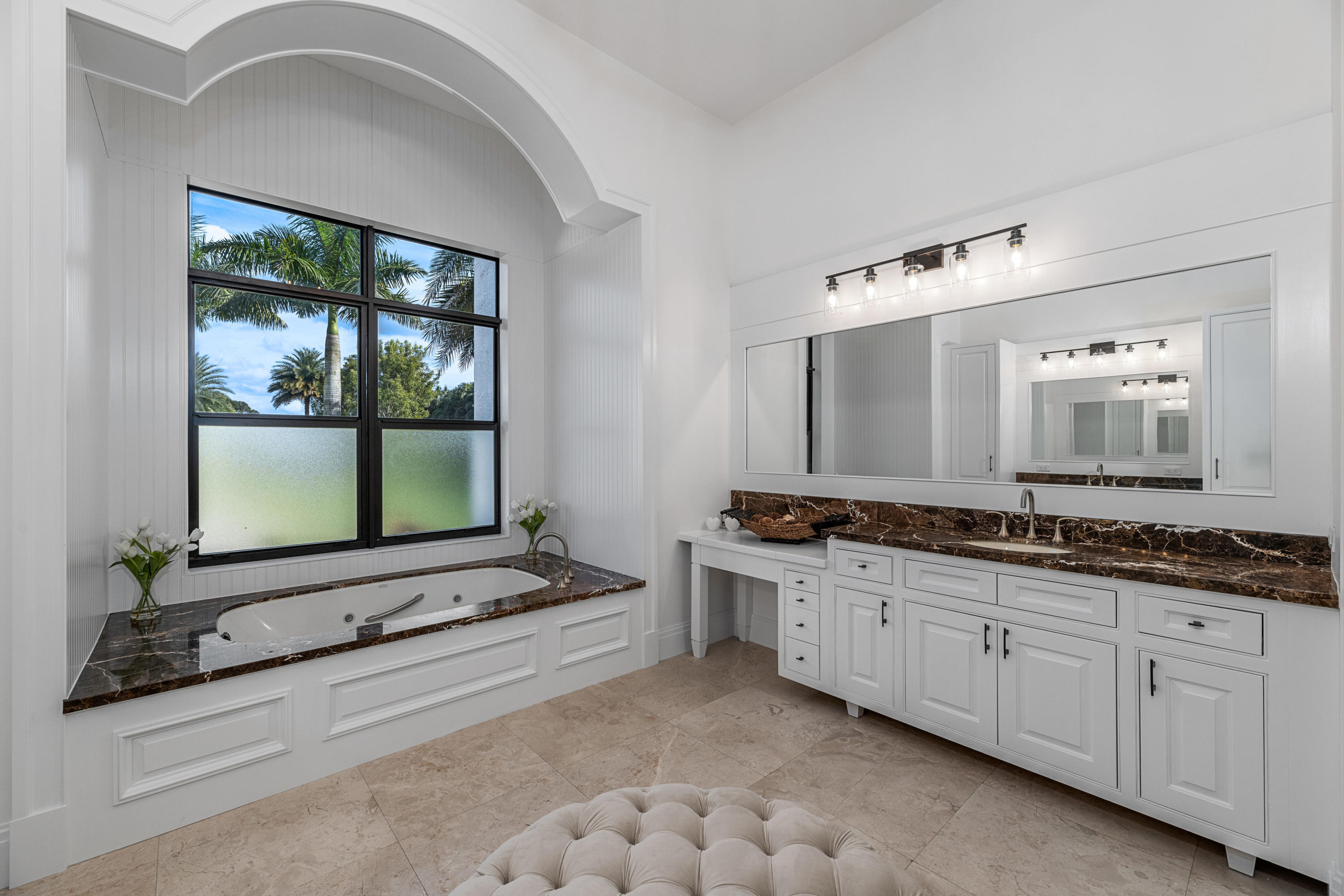 PALM BEACH POINT - Residential