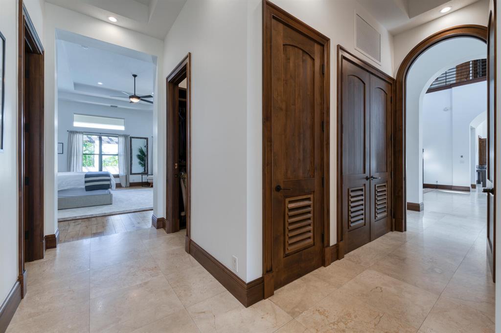 PALM BEACH POINT - Residential