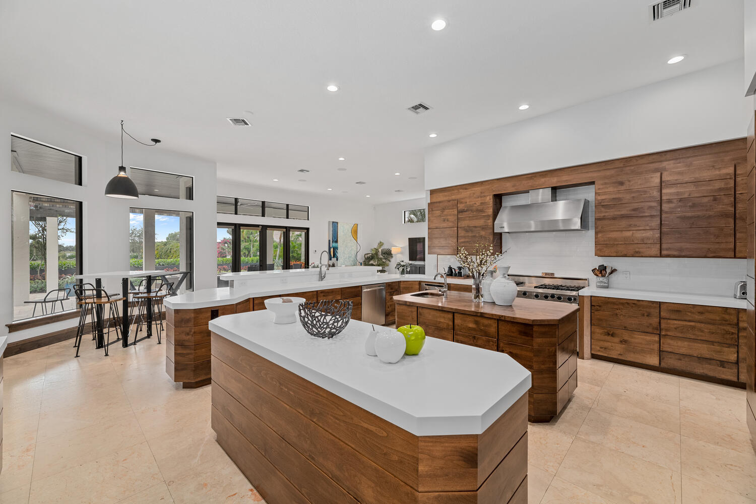 PALM BEACH POINT - Residential