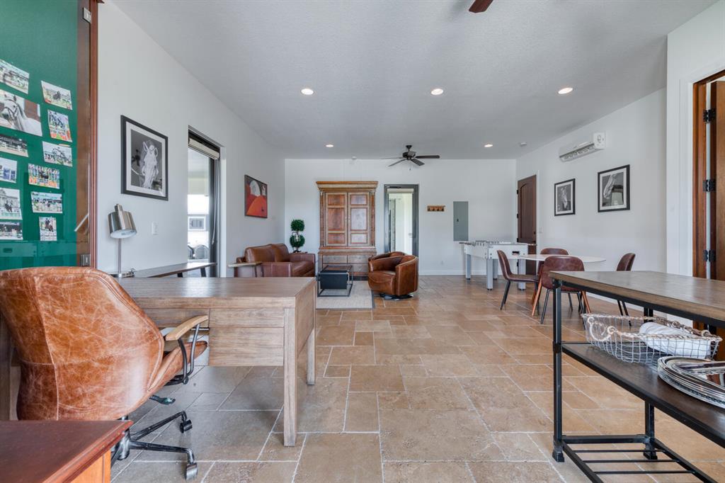 PALM BEACH POINT - Residential