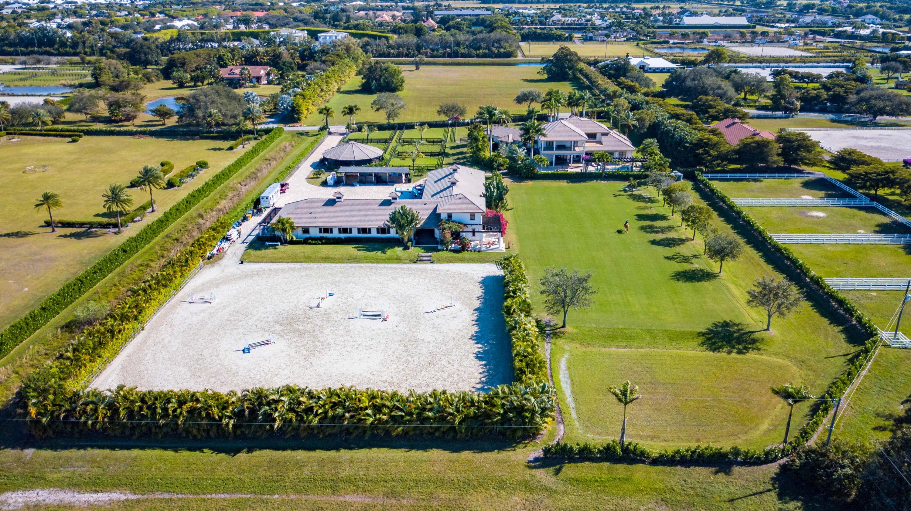 PALM BEACH POINT - Residential