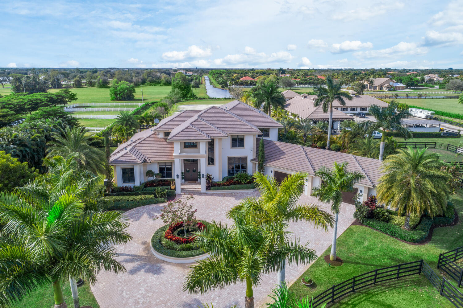 PALM BEACH POINT - Residential