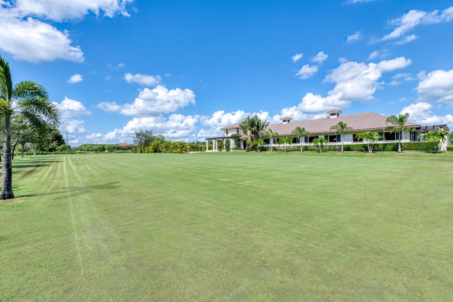 PALM BEACH POINT - Residential