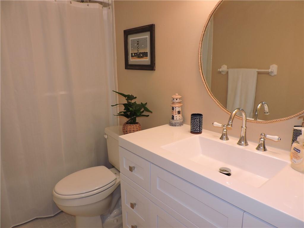 MEADOWBROOK LAKES - Residential