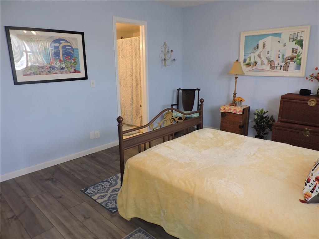 MEADOWBROOK LAKES - Residential