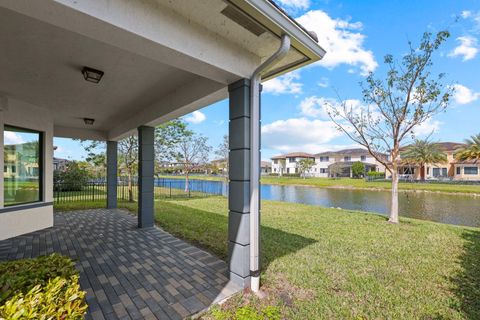 Tiny photo for 10725 Passage Way, Parkland, FL 33076 (MLS # B26000217)