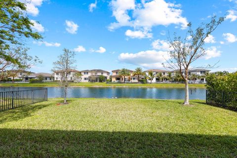Tiny photo for 10725 Passage Way, Parkland, FL 33076 (MLS # B26000217)