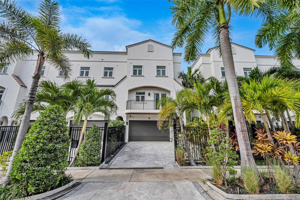Photo of 61 Isle Of Venice Drive, Fort Lauderdale, FL 33301 (MLS # F10546708)