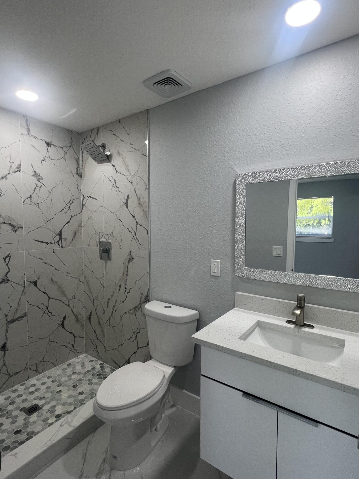 LAKE OSBORNE MANOR IN - Residential