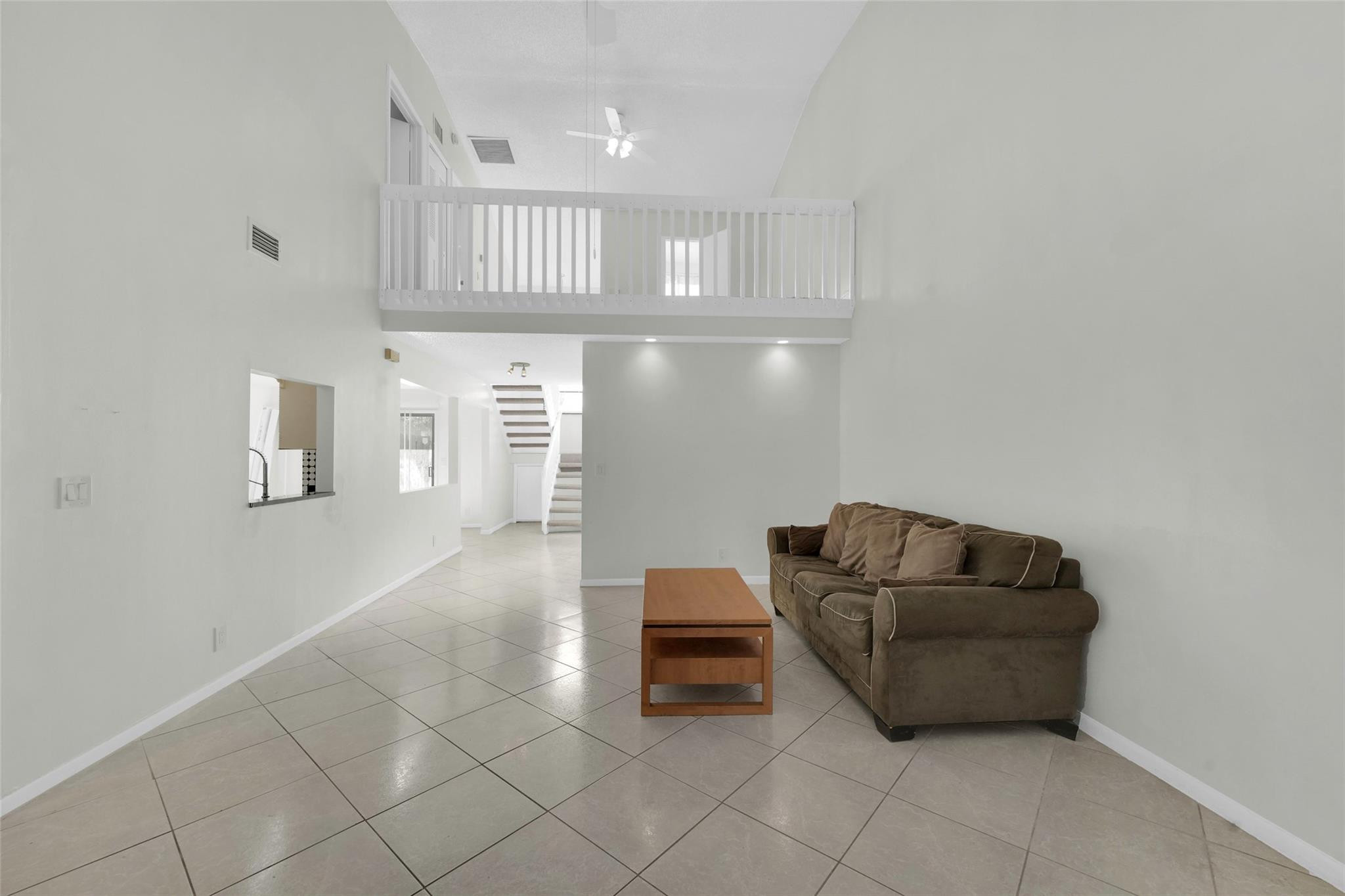 Banyan Lakes - Residential