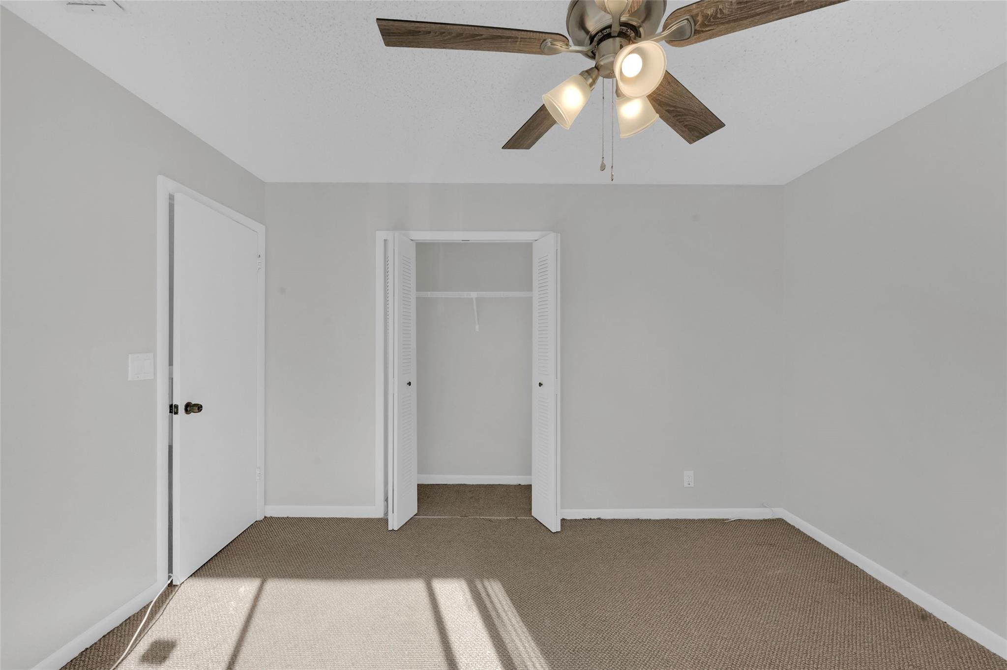 Banyan Lakes - Residential