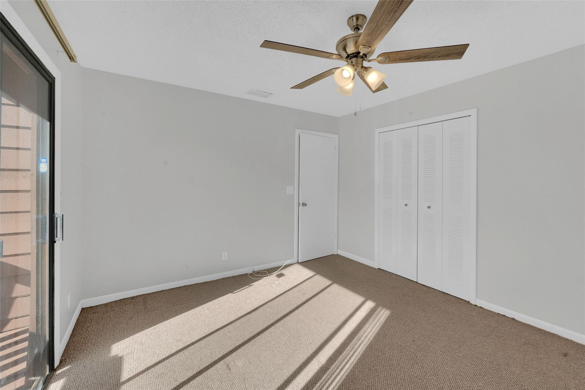 Banyan Lakes - Residential