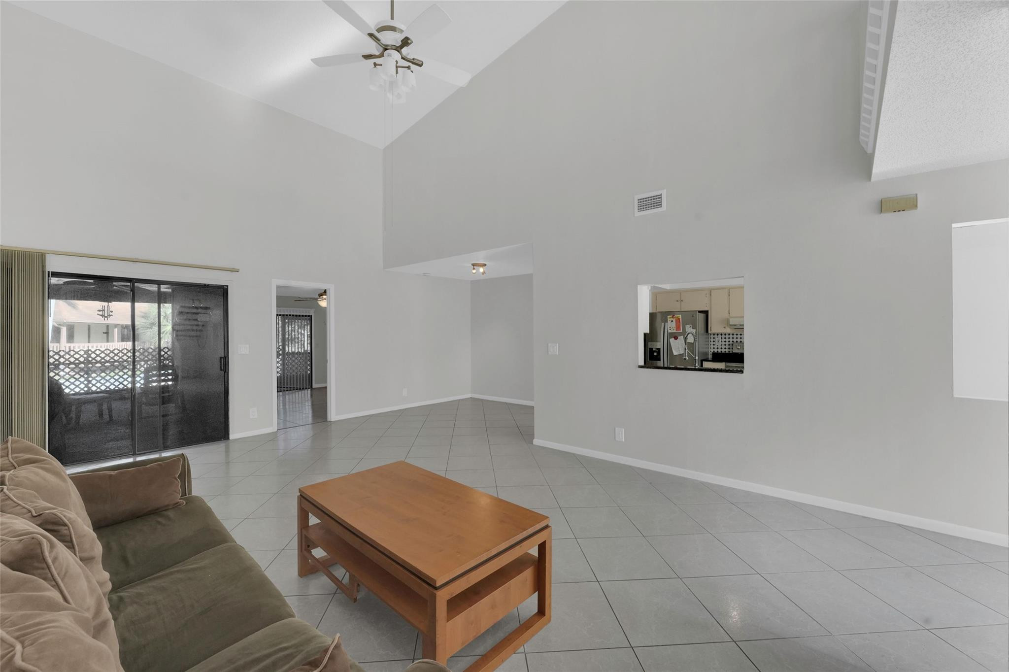 Banyan Lakes - Residential