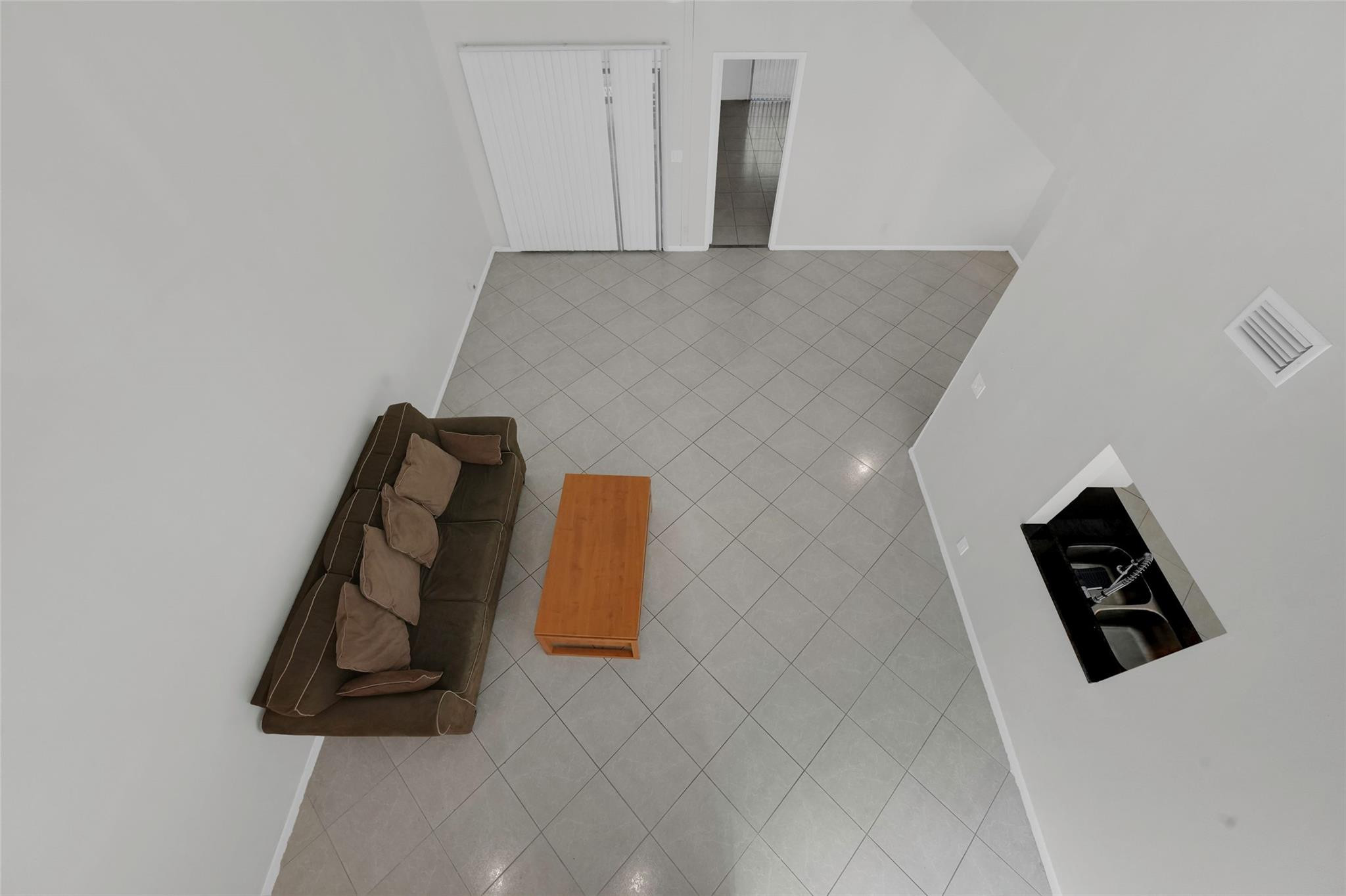 Banyan Lakes - Residential