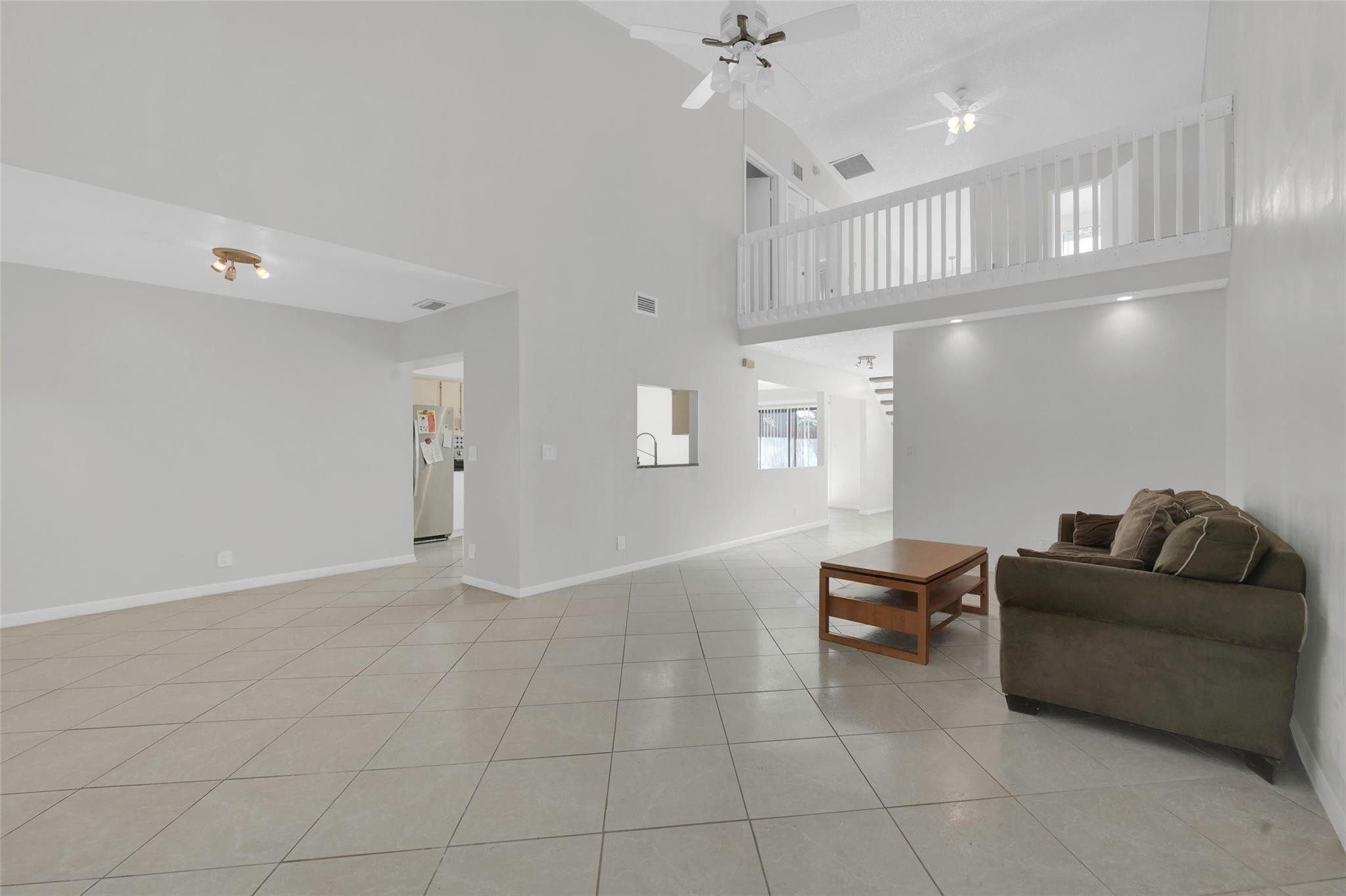 Banyan Lakes - Residential