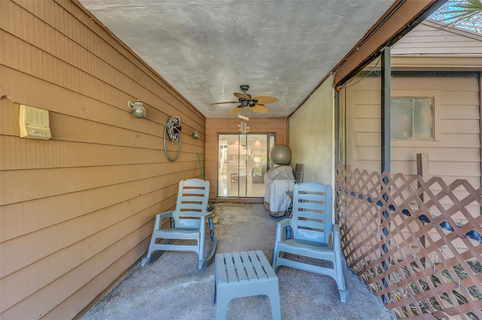 Banyan Lakes - Residential