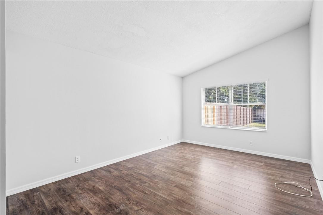 Alpine Center 120-3 B - Residential Lease