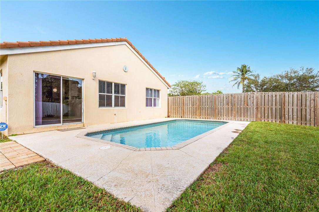 Alpine Center 120-3 B - Residential Lease