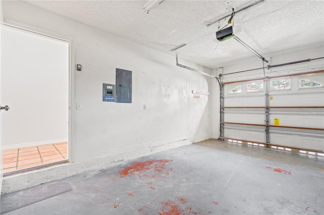 Alpine Center 120-3 B - Residential Lease