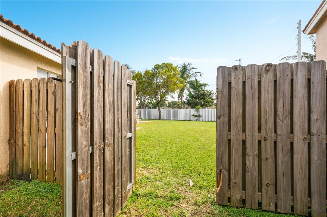 Alpine Center 120-3 B - Residential Lease