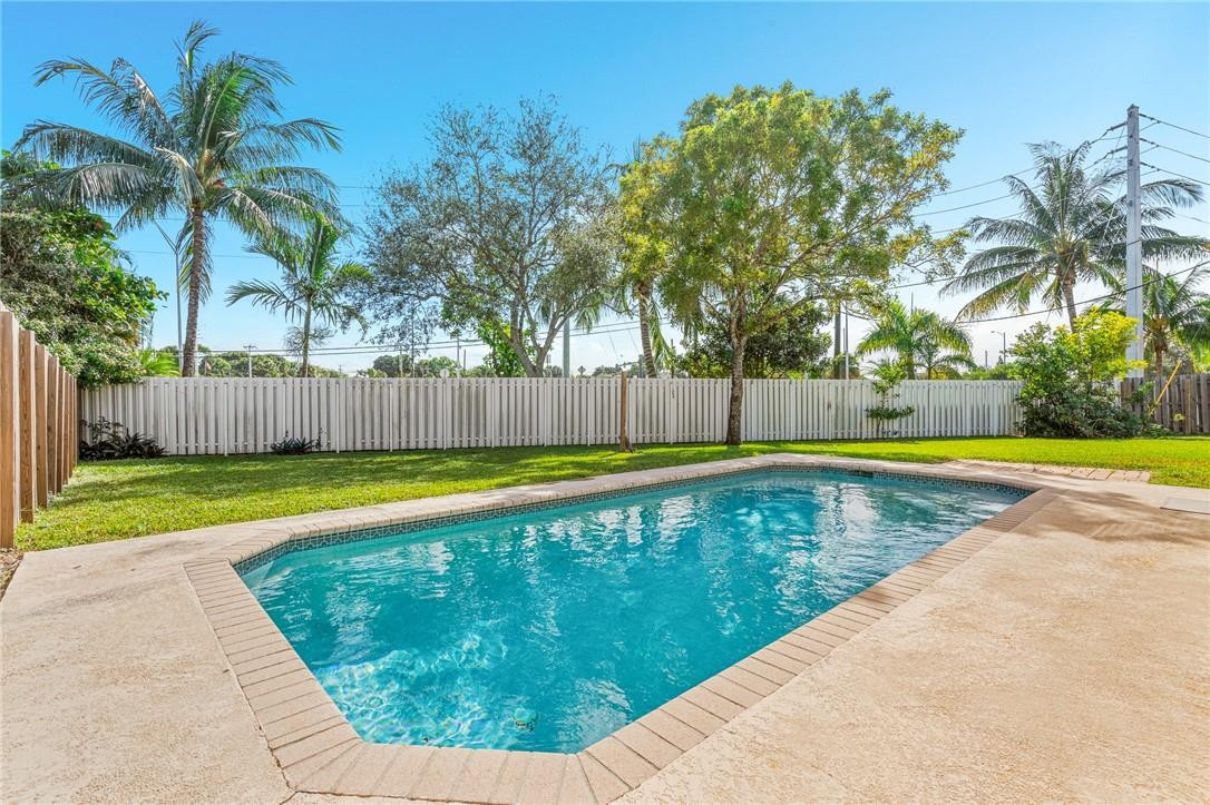 Alpine Center 120-3 B - Residential Lease