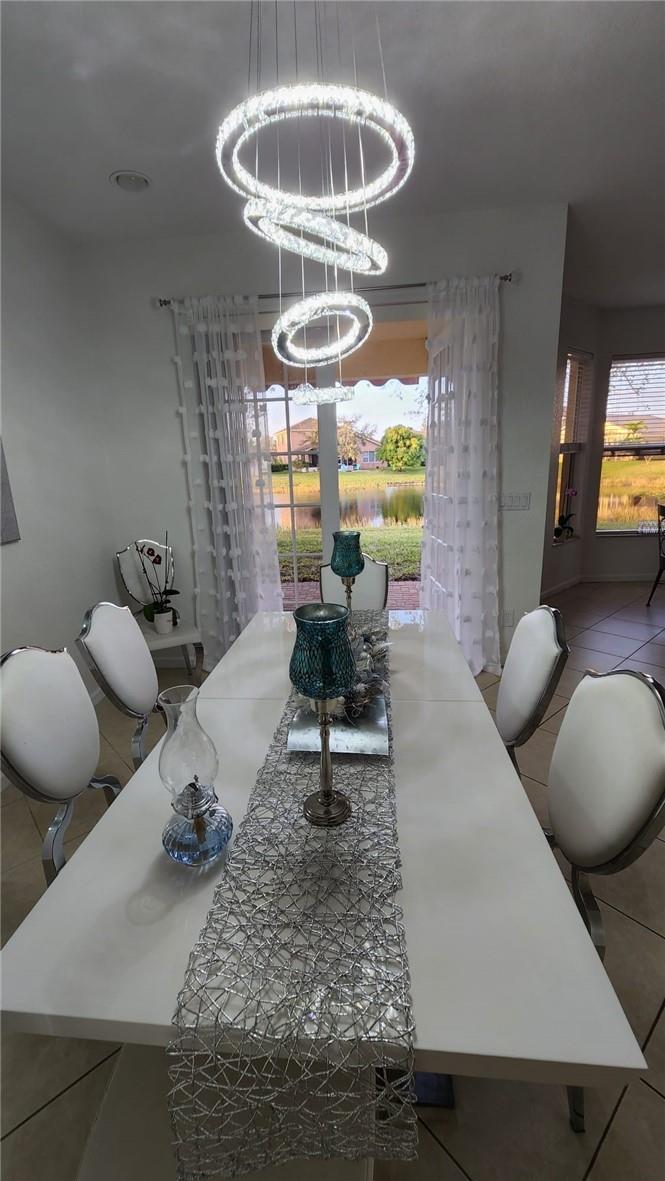 1807 SW JAMESPORT Drive, Port St Lucie, FL, 34953/$415,000 4 1807 SW JAMESPORT Drive