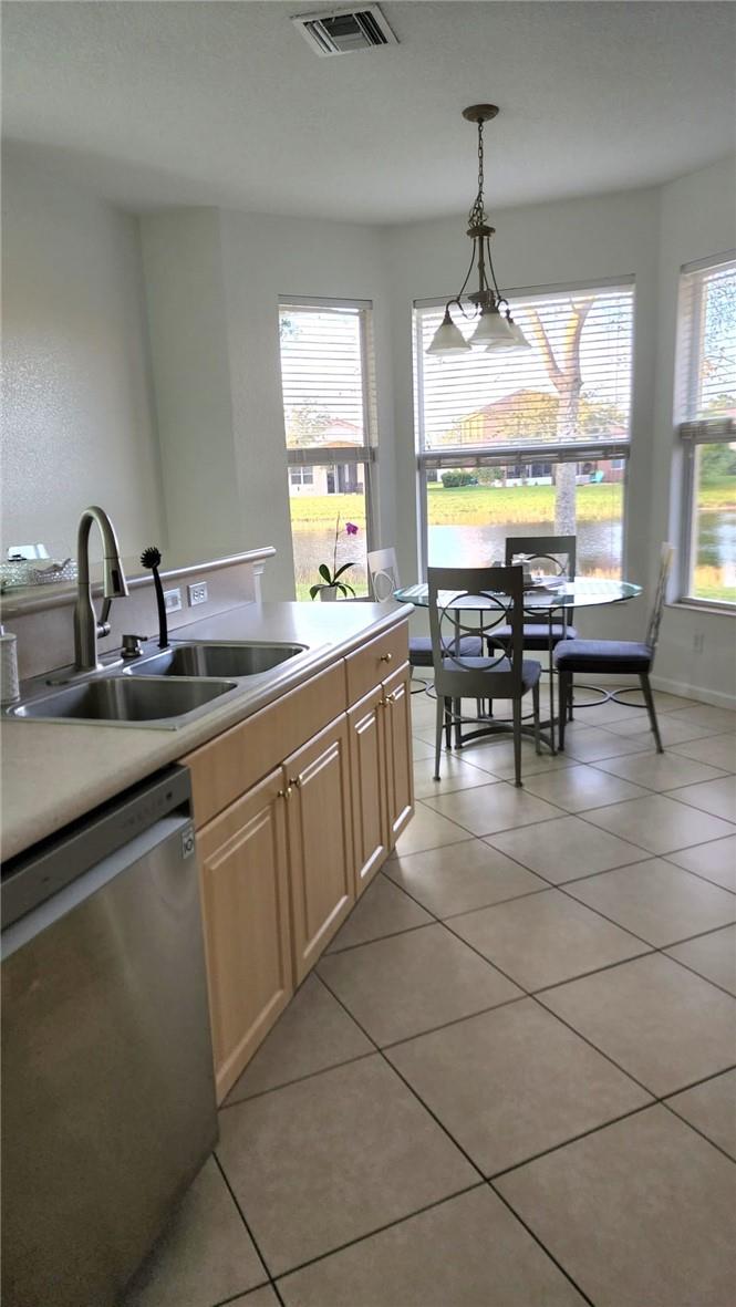 NEWPORT ISLES - Residential