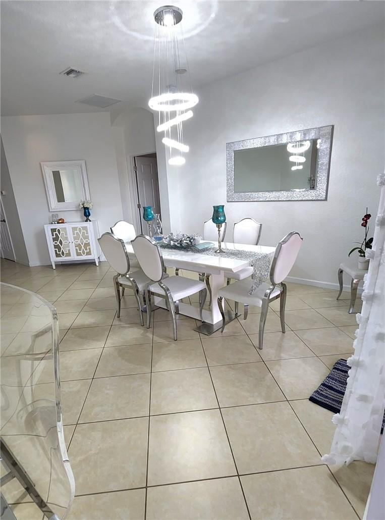 NEWPORT ISLES - Residential