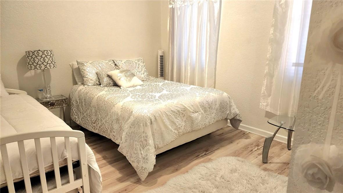 NEWPORT ISLES - Residential