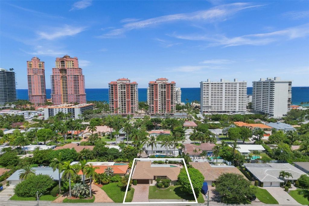 Photo of 2000 NE 31st Avenue, Fort Lauderdale, FL 33305 (MLS # F10490622)