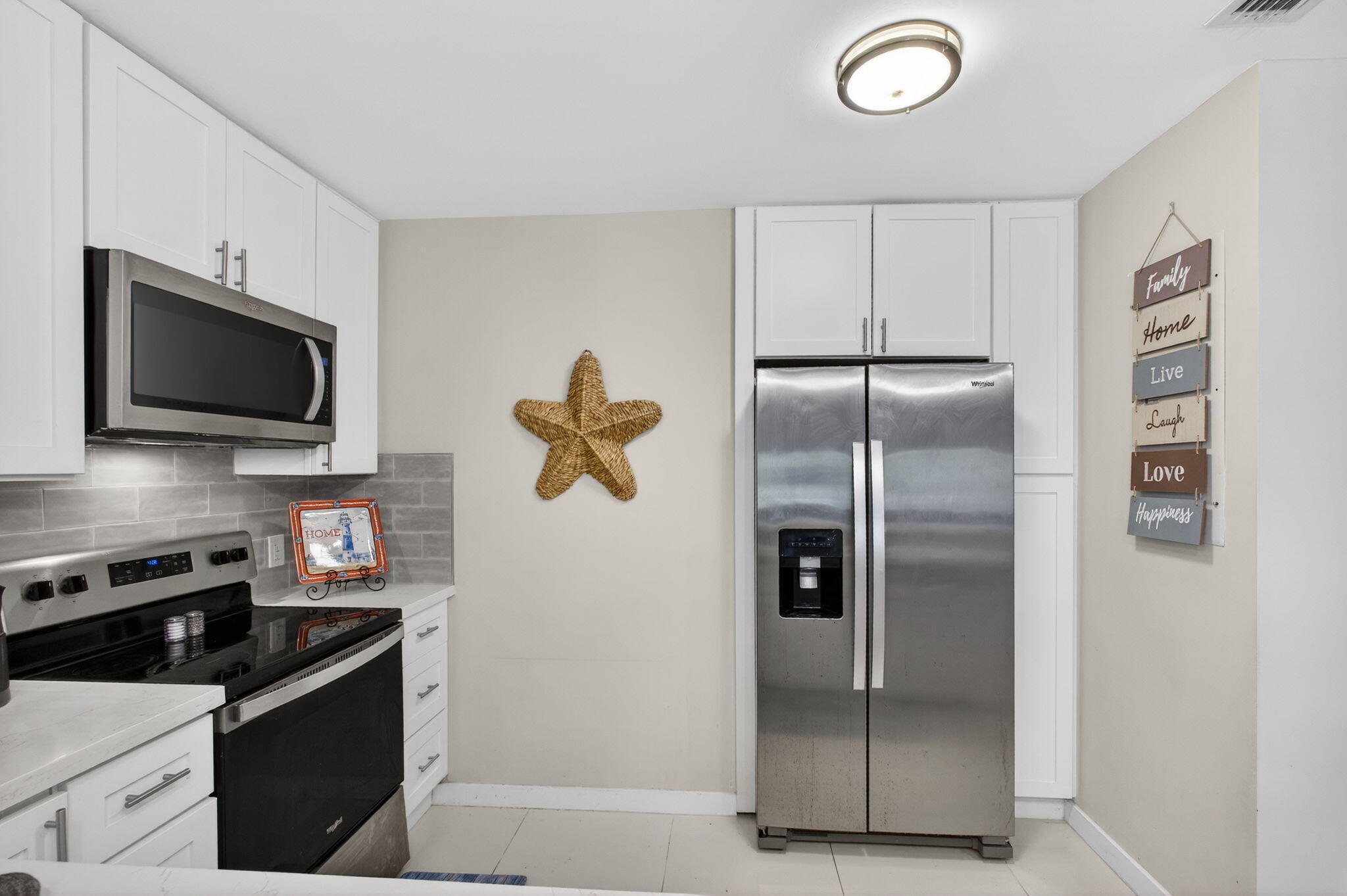 MARINERS COVE 1 - Residential