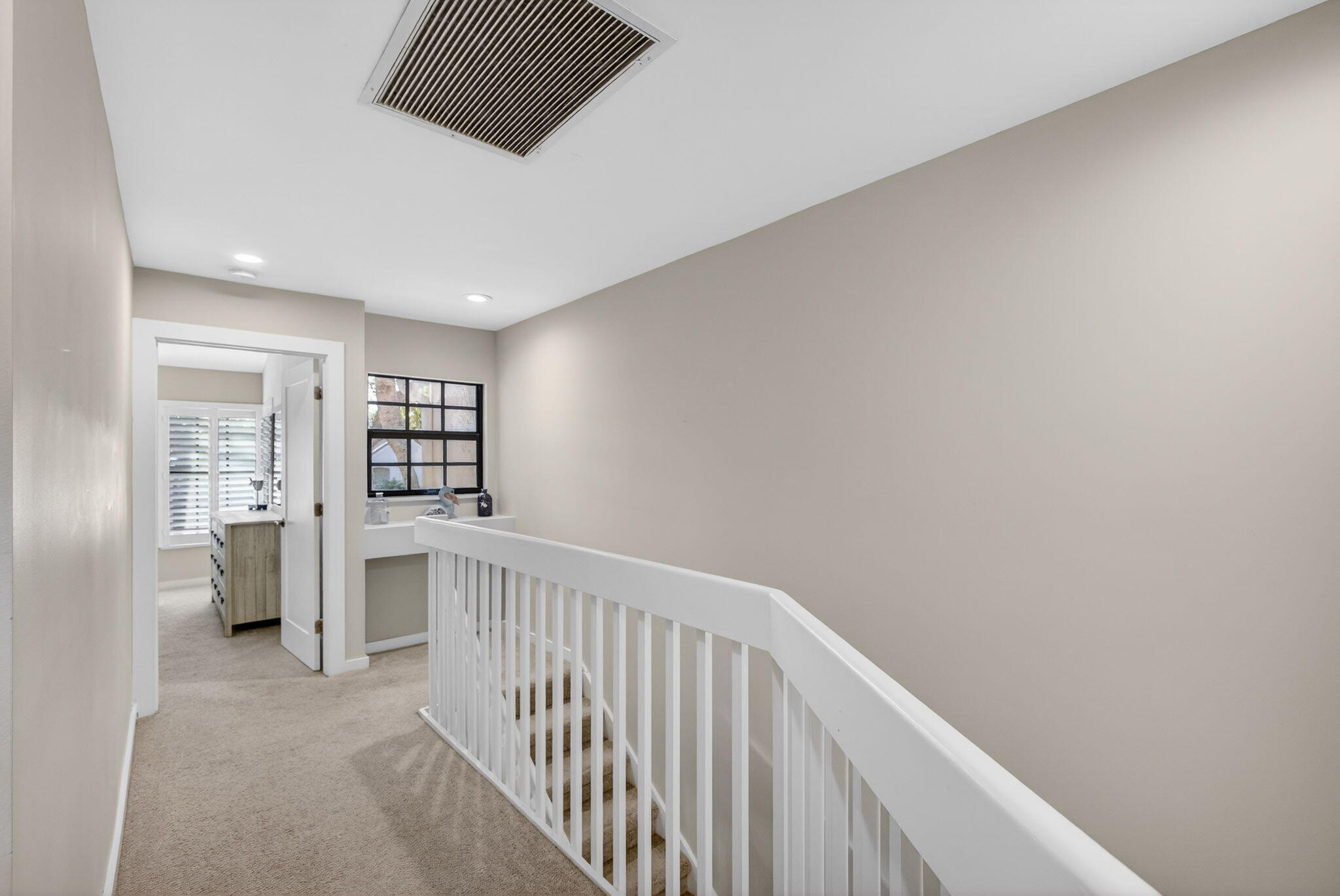 MARINERS COVE 1 - Residential