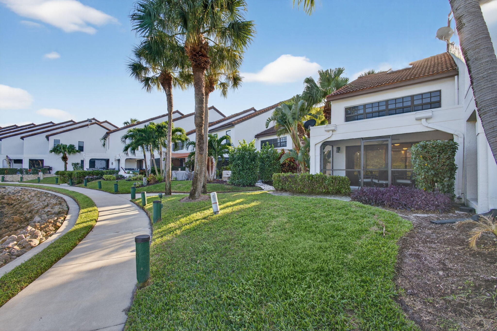 MARINERS COVE 1 - Residential