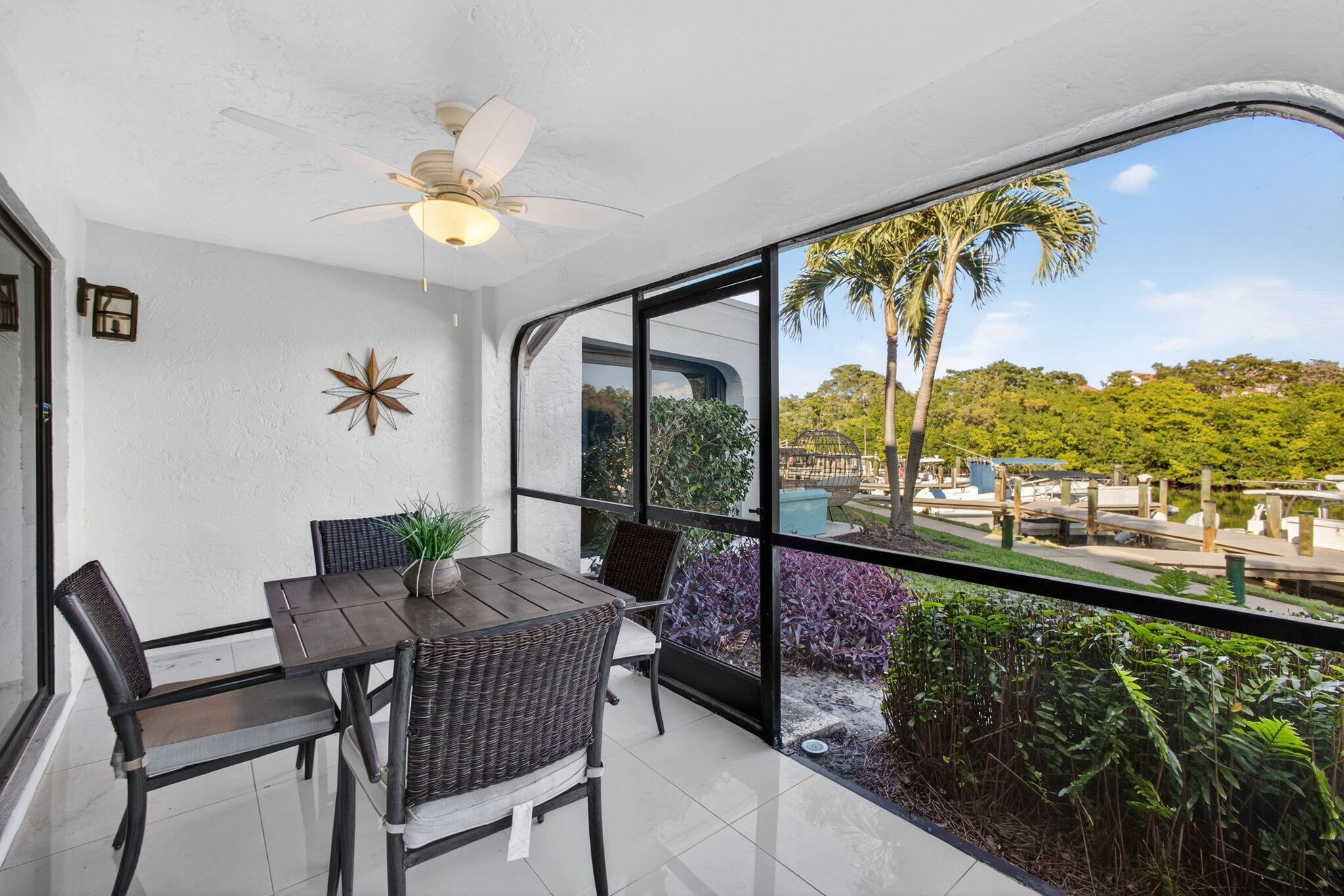 MARINERS COVE 1 - Residential