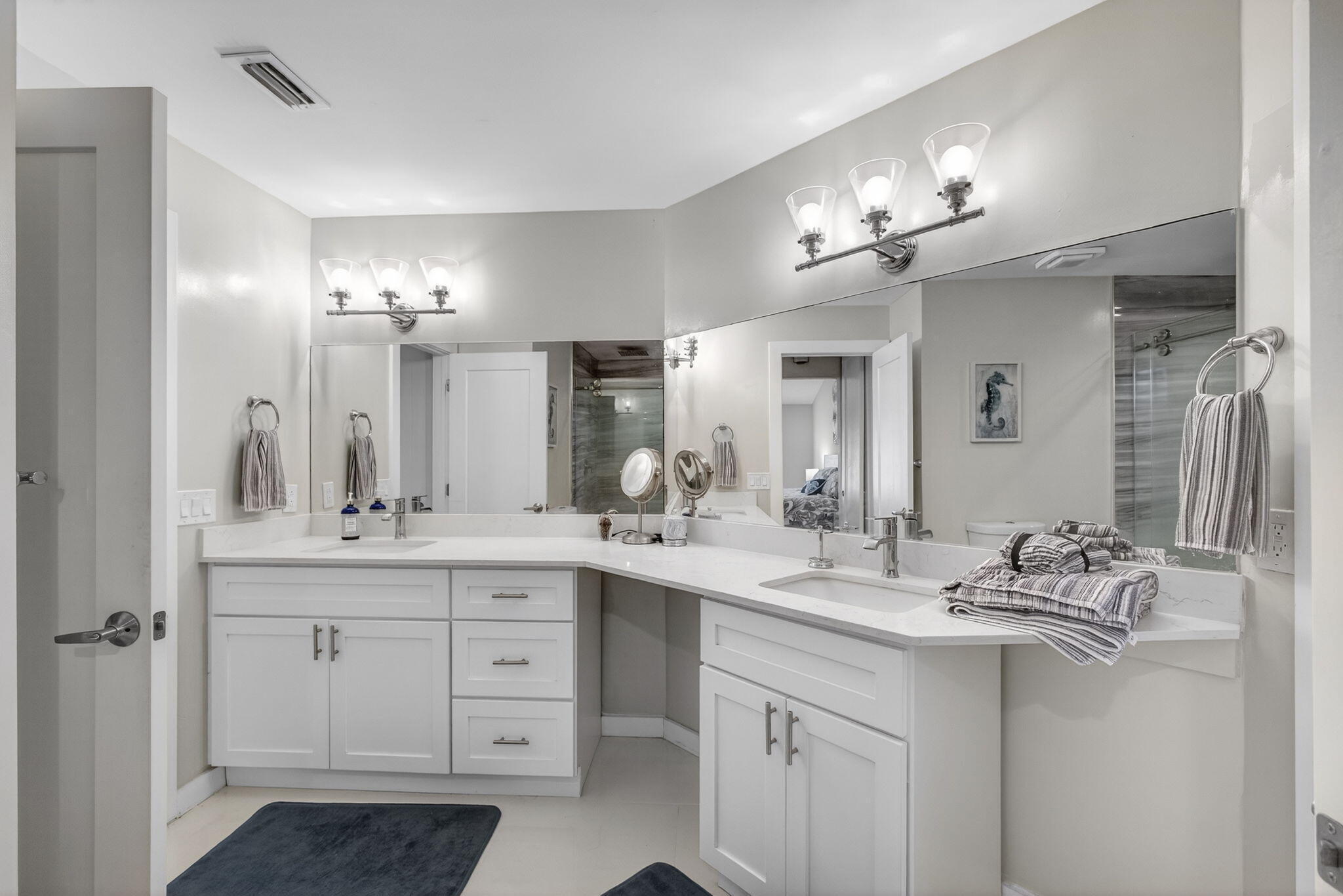 MARINERS COVE 1 - Residential