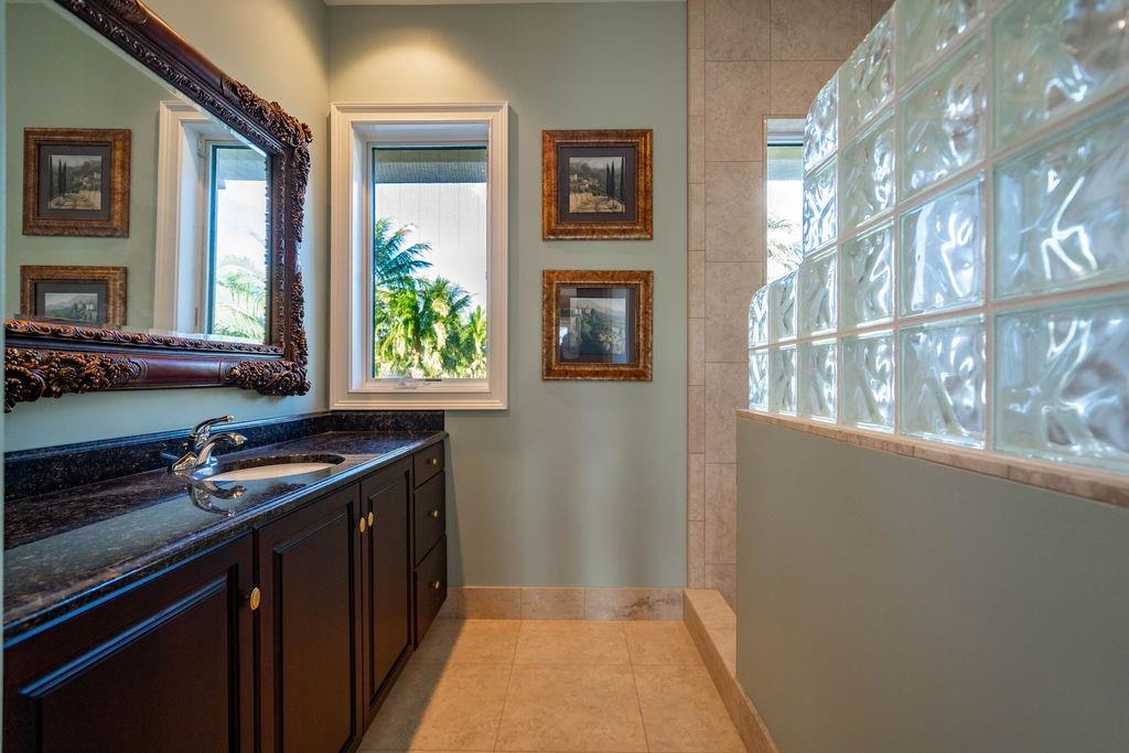 Hillsboro Isles 29-4 B - Residential