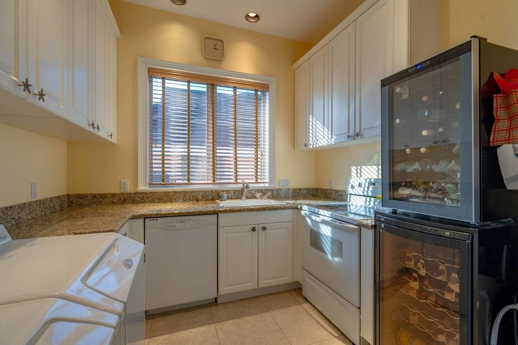 Hillsboro Isles 29-4 B - Residential