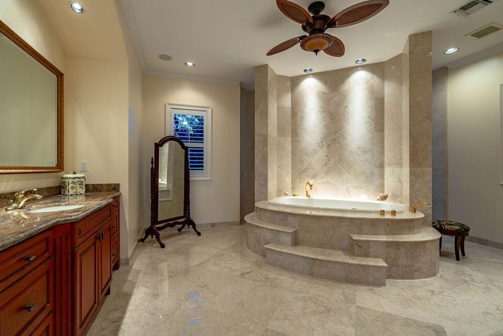 Hillsboro Isles 29-4 B - Residential