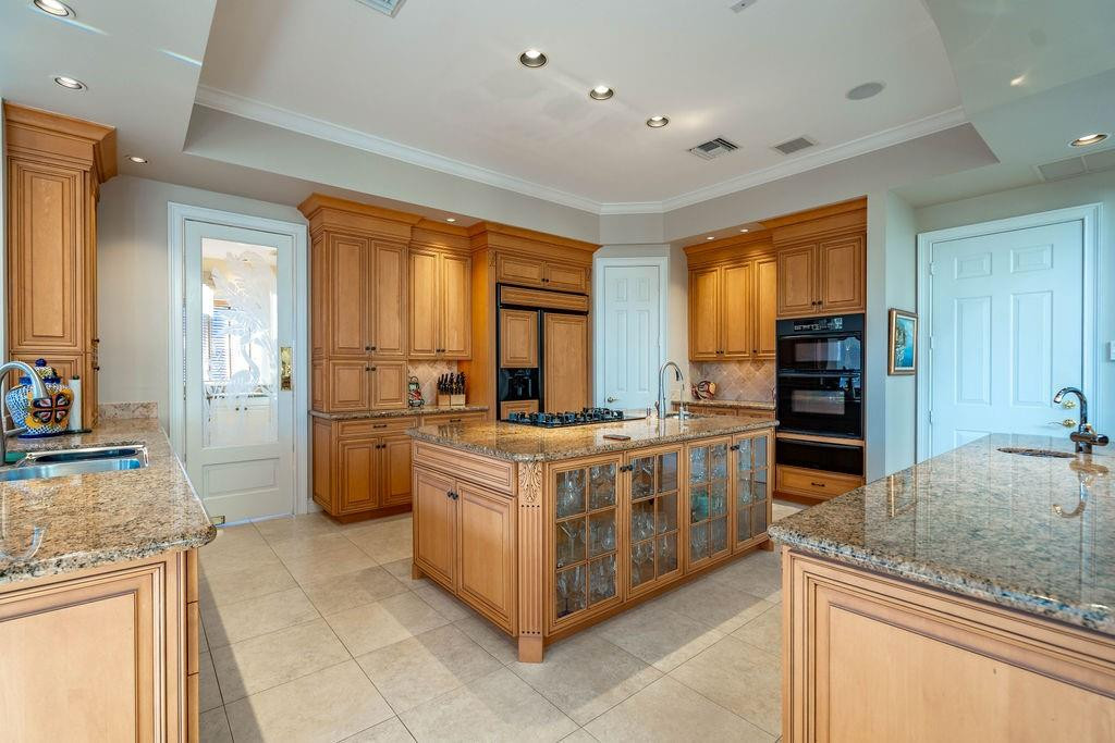 Hillsboro Isles 29-4 B - Residential