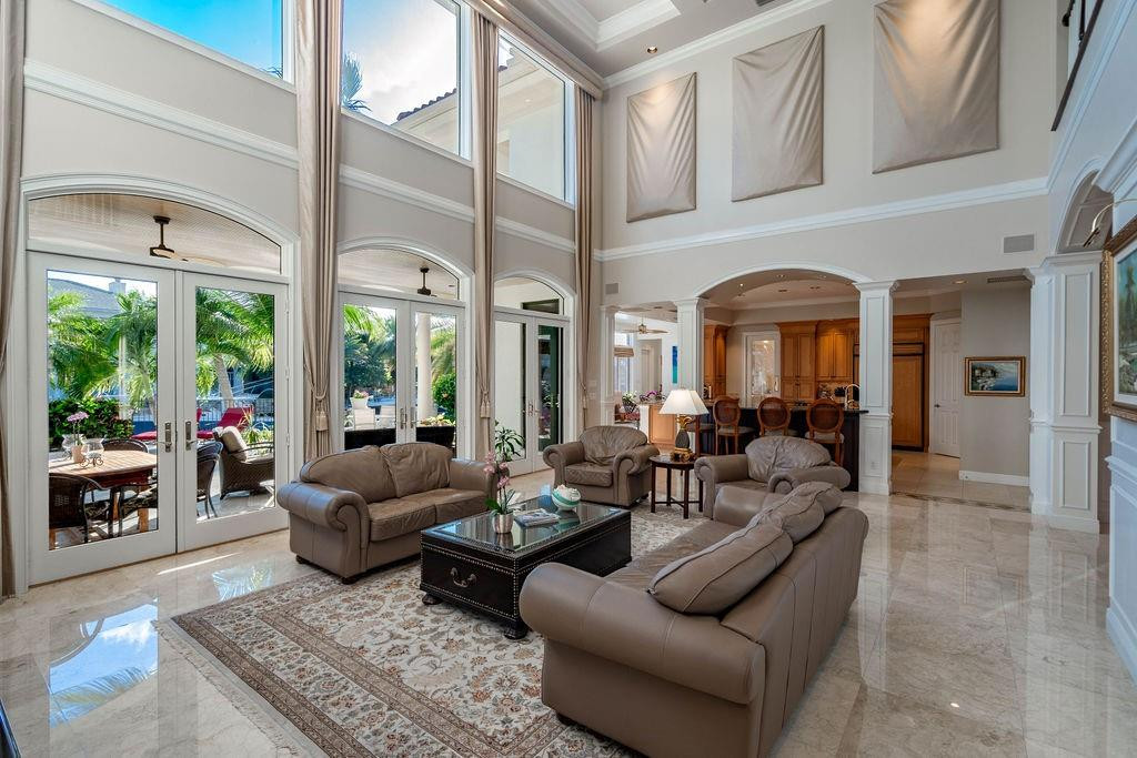 Hillsboro Isles 29-4 B - Residential