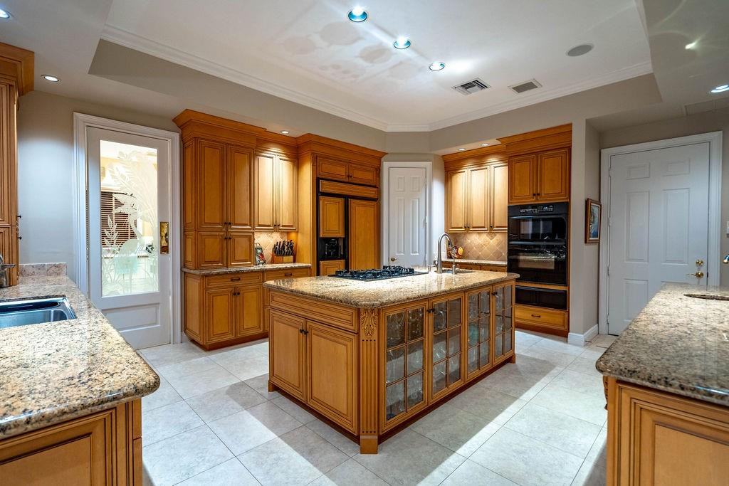 Hillsboro Isles 29-4 B - Residential