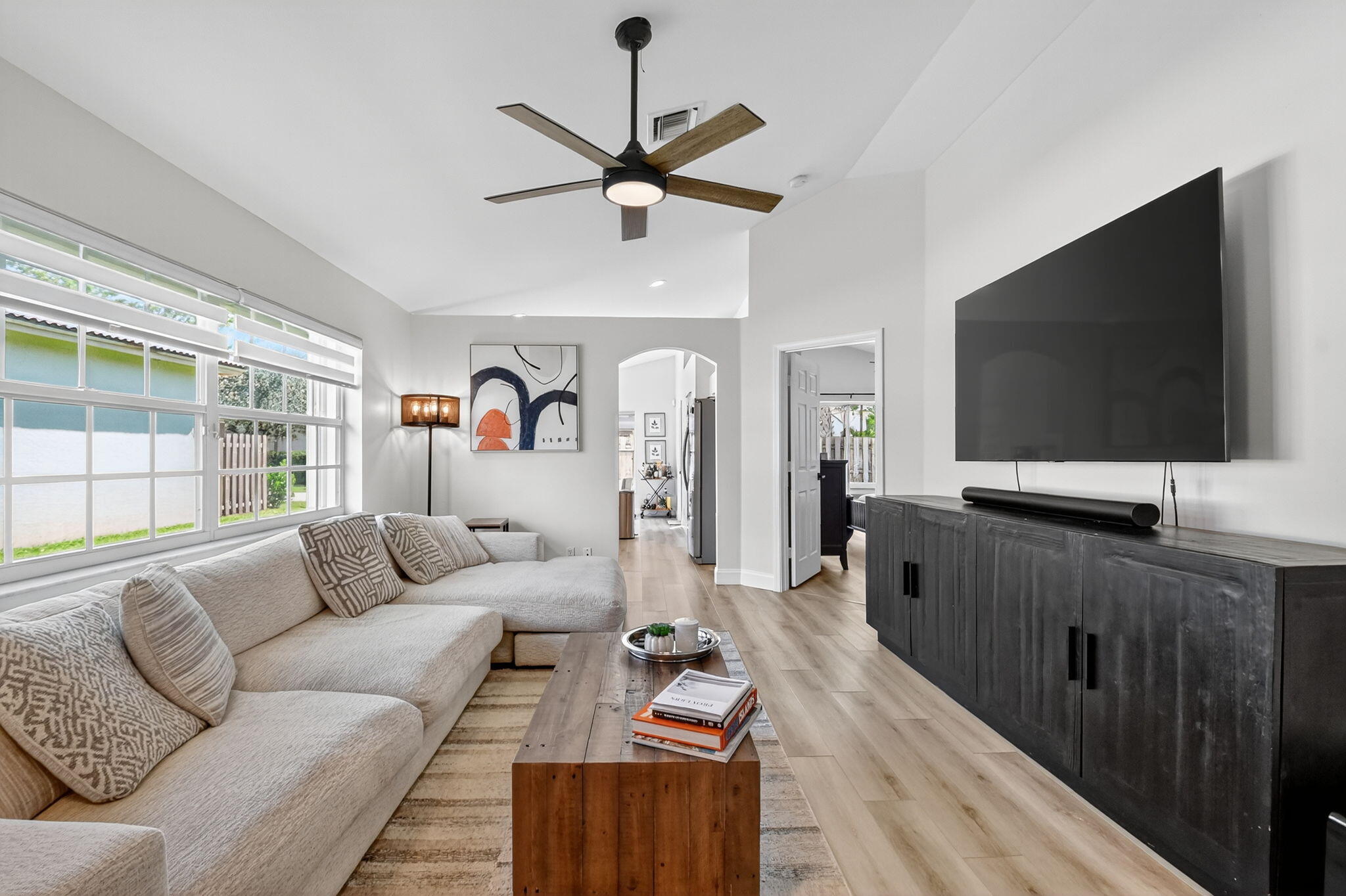 WELLINGTON TR 42B - Residential Lease