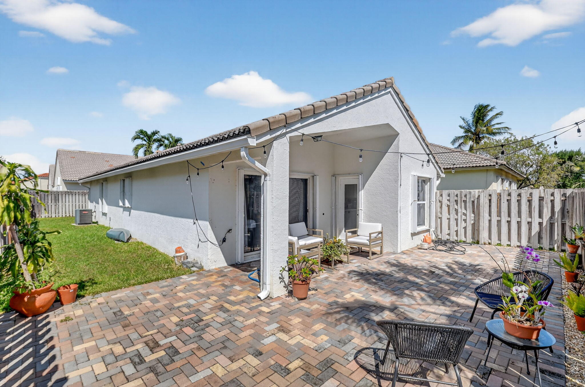 WELLINGTON TR 42B - Residential Lease