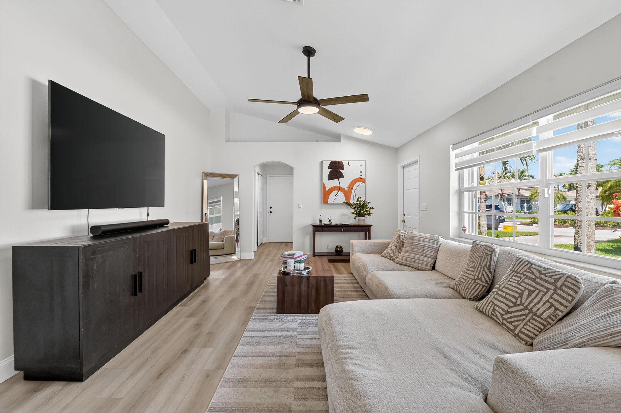 WELLINGTON TR 42B - Residential Lease