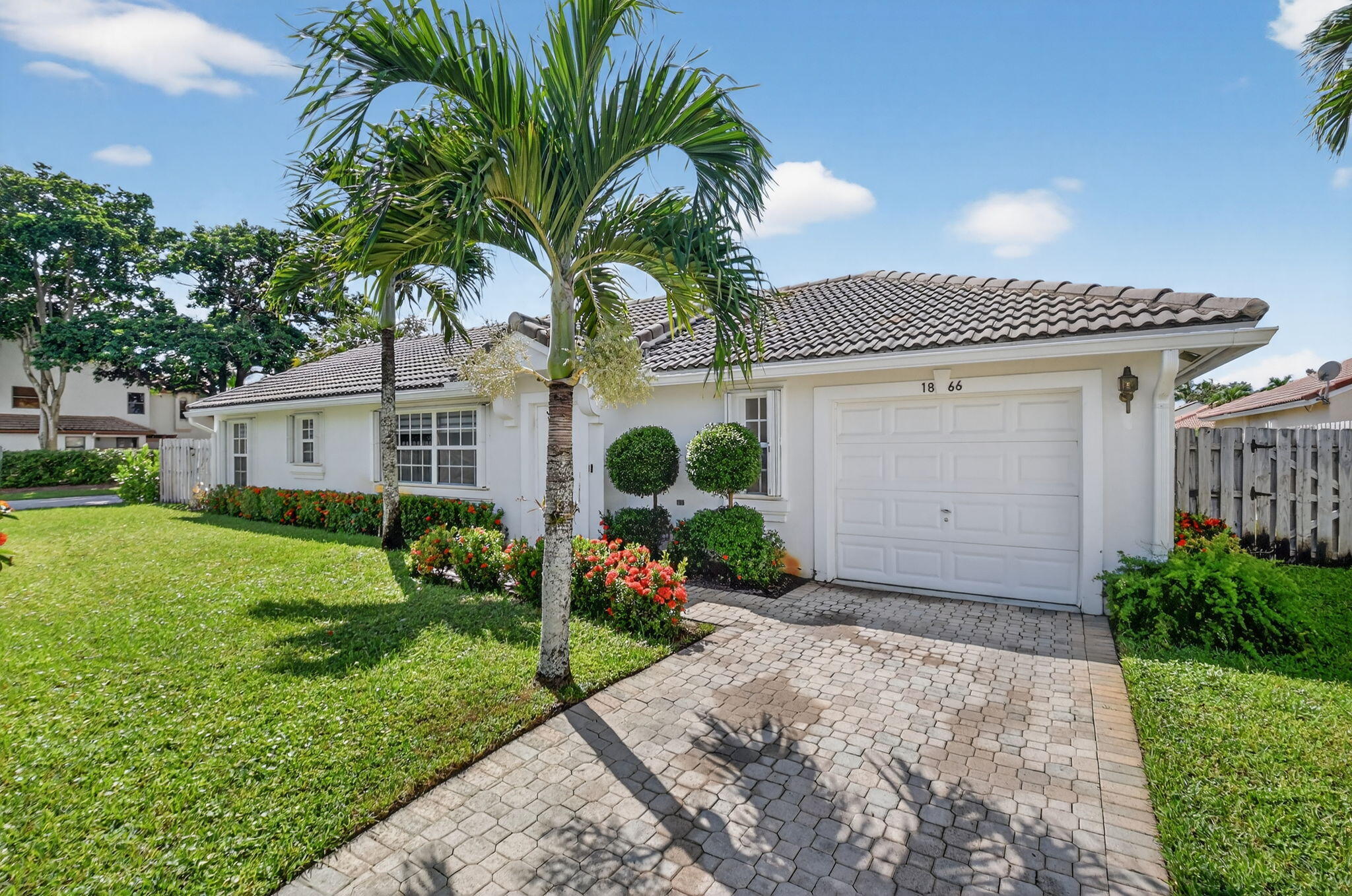 WELLINGTON TR 42B - Residential Lease