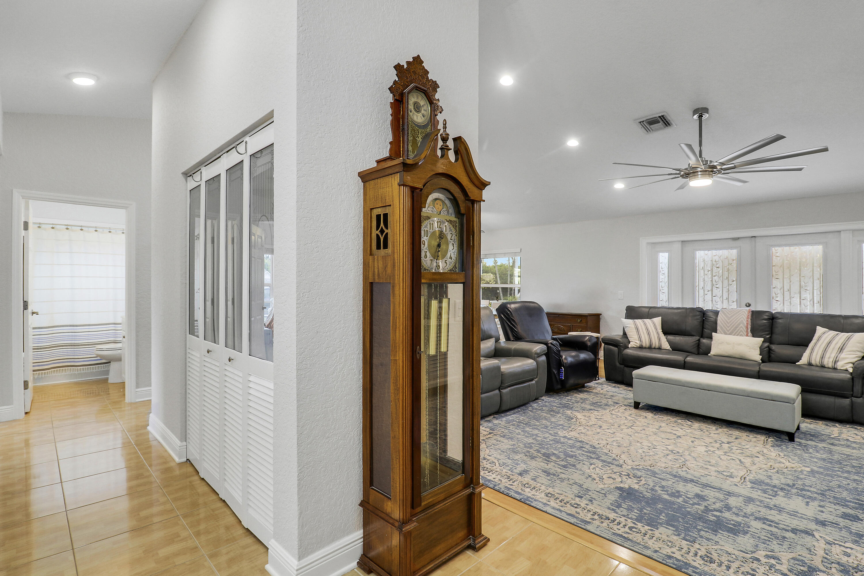 STRATHMORE ESTS OF BOYNTON BEACH PL 1 - Residential